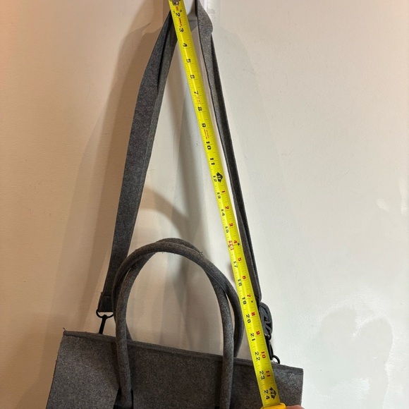 HANDBAG CROSSBODY Made of Felt with A Metal Clasp Birkin Style No Brand NWOT - Picture 7 of 11